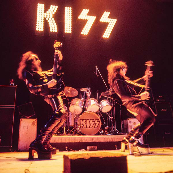 Good Celebrity Autobiographies: Stories That Inspire and Entertain