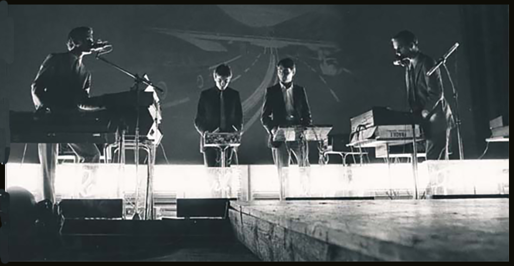 MEMOIRS CELEBRITY: MOMENTS ALMOST FORGOTTEN